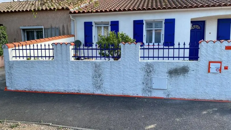 Mur de façade nettoyé et rénové par EIDP La Véronèse